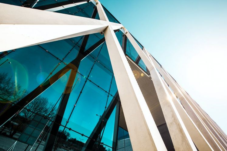 坪效的合理區間是多少？